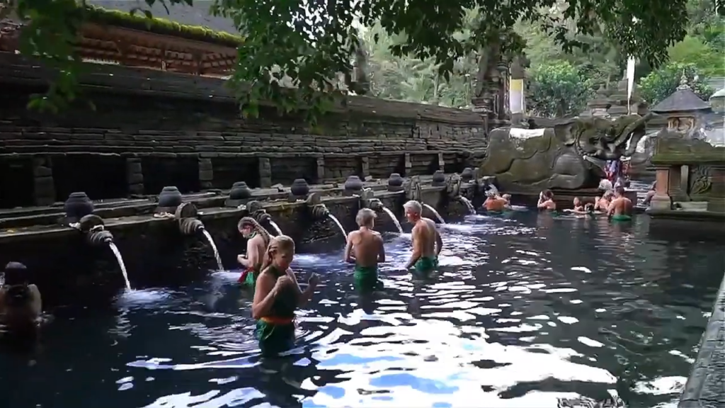 Temple Tirta Empul